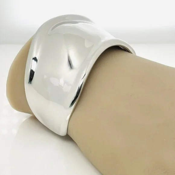 7" Tiffany & Co Left Bone Cuff Bracelet by Elsa Peretti in Sterling Silver - Picture 7 of 8